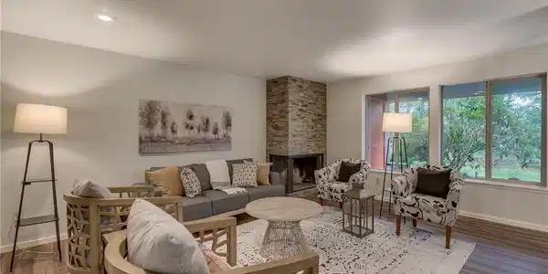 23401 Lakeview