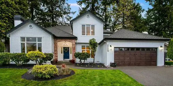 25520 Lake Wilderness Country Club SE