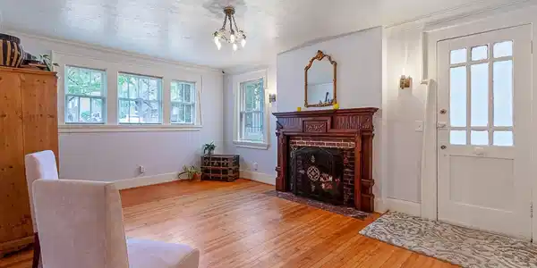 214 13th E