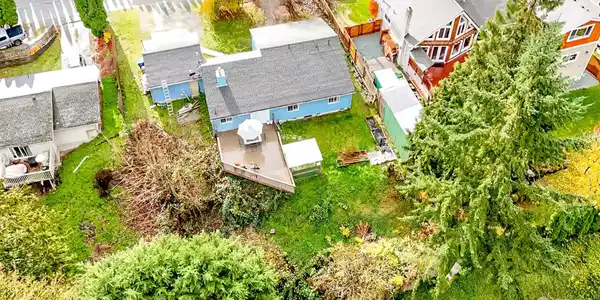 2405 254th NW