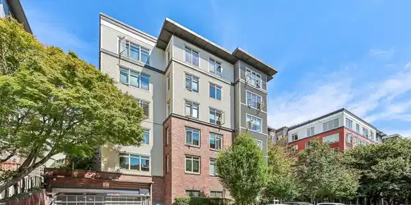 1610 Belmont