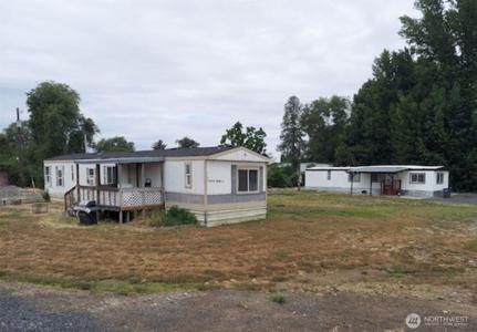 3164 3150 Valley Road