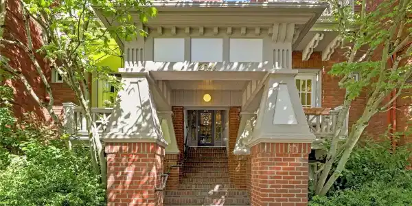 214 13th E