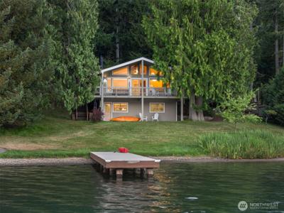 2147 Summit Lake Shore NW