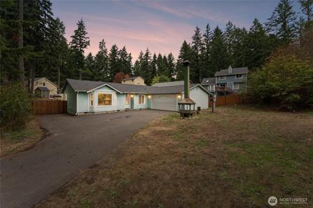 22450 Clearview SE