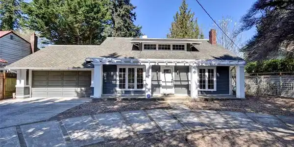 3235 Capitol Boulevard SW
