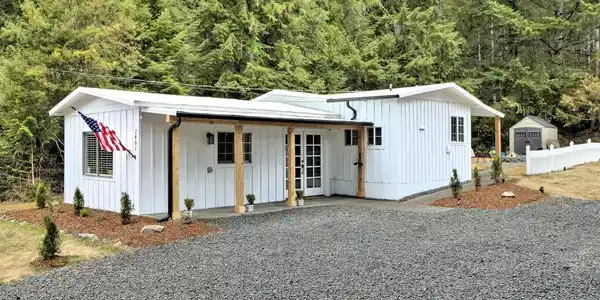2401 St. Andrews N