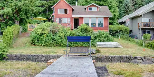 34593 South Shore