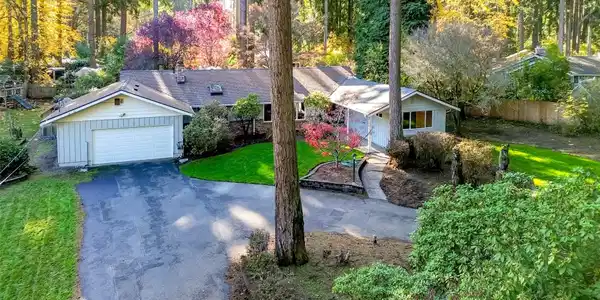 7602 Lucerne SW