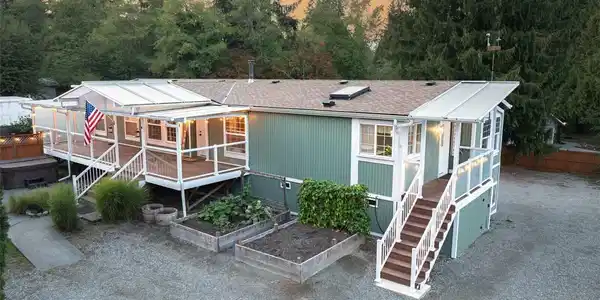 2523 178th NW