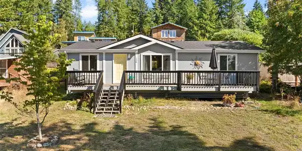 130 Mason Lake E