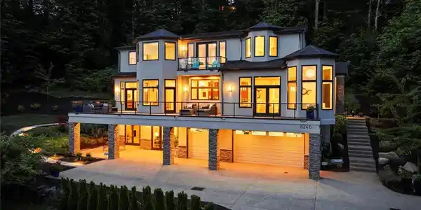 8246 Mercer