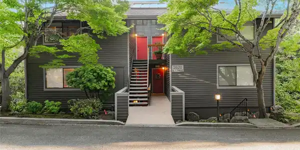 2620 4th N