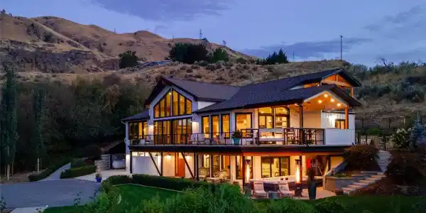 225 Turtle Rock