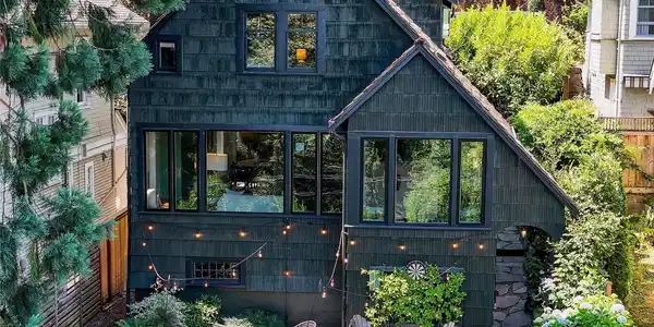 1525 Madrona