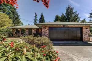 512 Lakeview