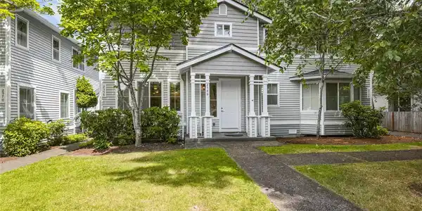 2546 Mitchell