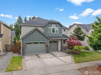 4415 Goldcrest NW