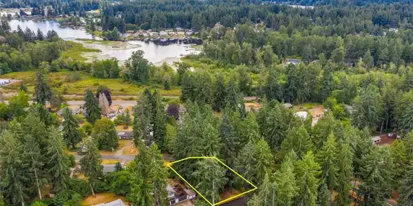 7509 13th SE