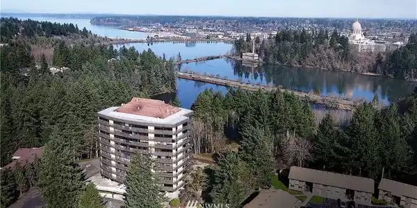 Evergreen Park Drive SW