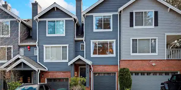 4134 248th Court SE