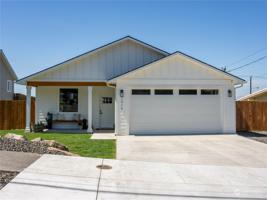 1212 Baker