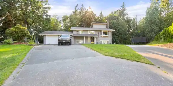 5913 Cheryl Court