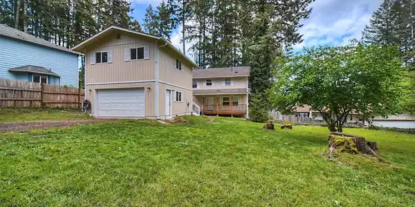 14013 Lakeview W NW