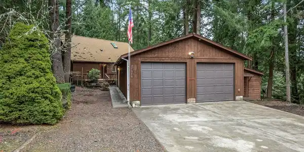 21910 184th SE