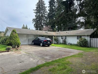 2615 Yelm SE