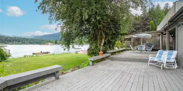 859 Lake Samish