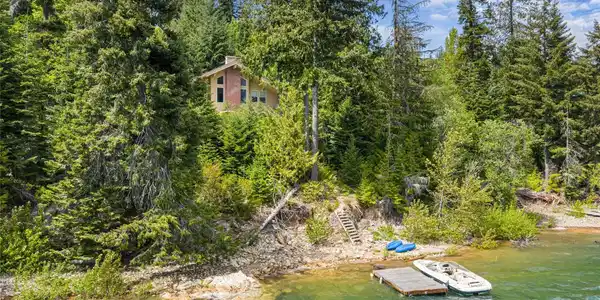 160 Wilderness Lane