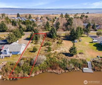 601 E Chance Ala Mer NE