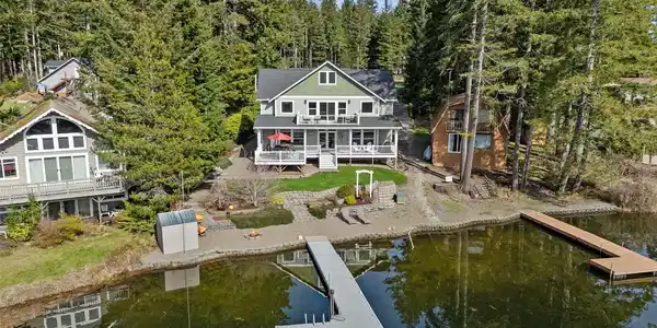 20 North Cove
