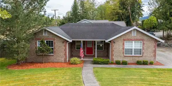 23602 Cooma Place