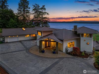 2106 Breezy Point