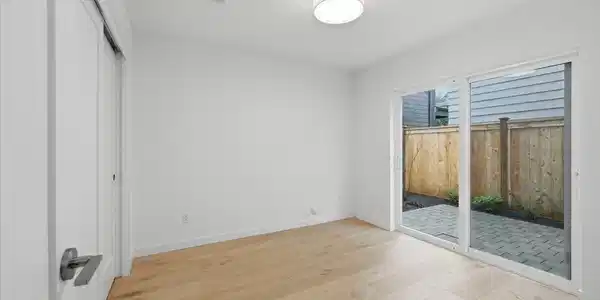 Image 3 Image 3