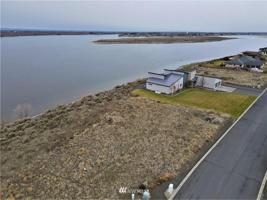7561 Dune Lake Rd SE SE