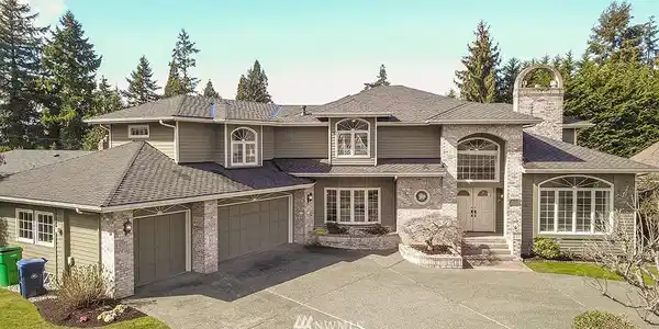 19327 4th Place SW