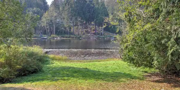 21718 Lost Lake