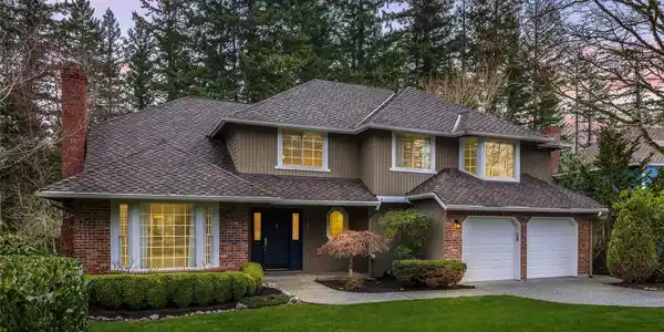 4260 246th SE