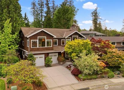 3109 181st NE