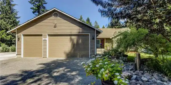 17827 25th NW