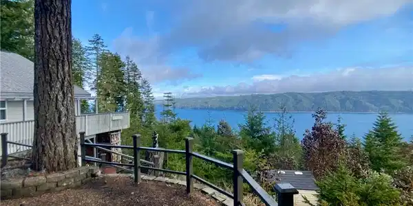 130 Pacific Vista