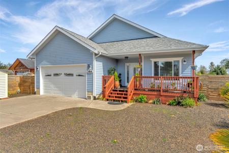 386 Eagle Nest SE