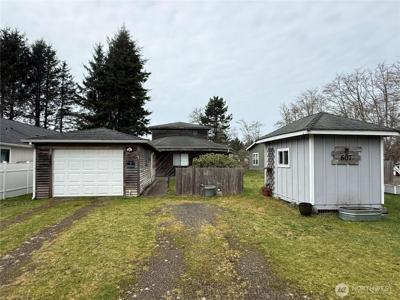 607 Quinault SE