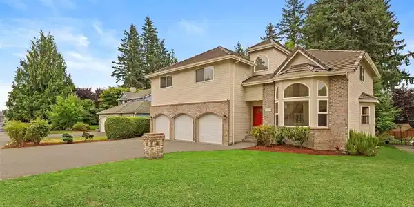 26109 Lake Wilderness Country Club SE