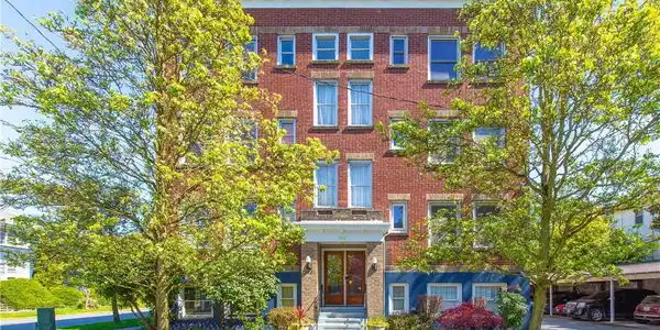 756 Broadway E