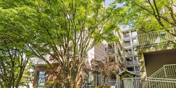 506 Howell Street