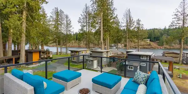 990 Lake Whatcom Boulevard